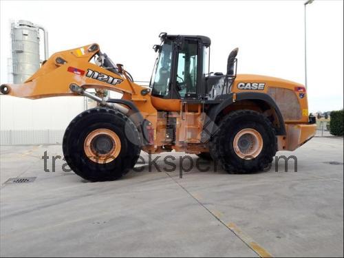 CASE 1121F anmeldelser og tekniske specifikationer