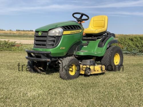 John Deere E130 anmeldelser og tekniske specifikationer