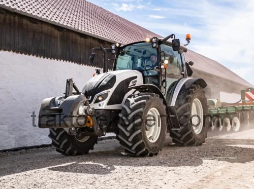 Valtra A134 anmeldelser og tekniske specifikationer