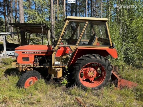 Zetor 4911 anmeldelser og tekniske specifikationer